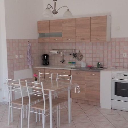 Apartman Lana บานโจเล ภายนอก รูปภาพ