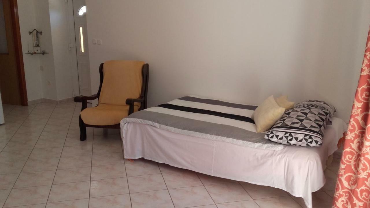 Apartman Lana บานโจเล ภายนอก รูปภาพ
